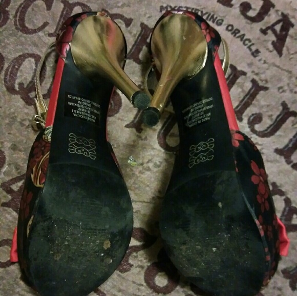 *SOLD* IRon Fist Death Dance Stilettos - Picture 5 of 6